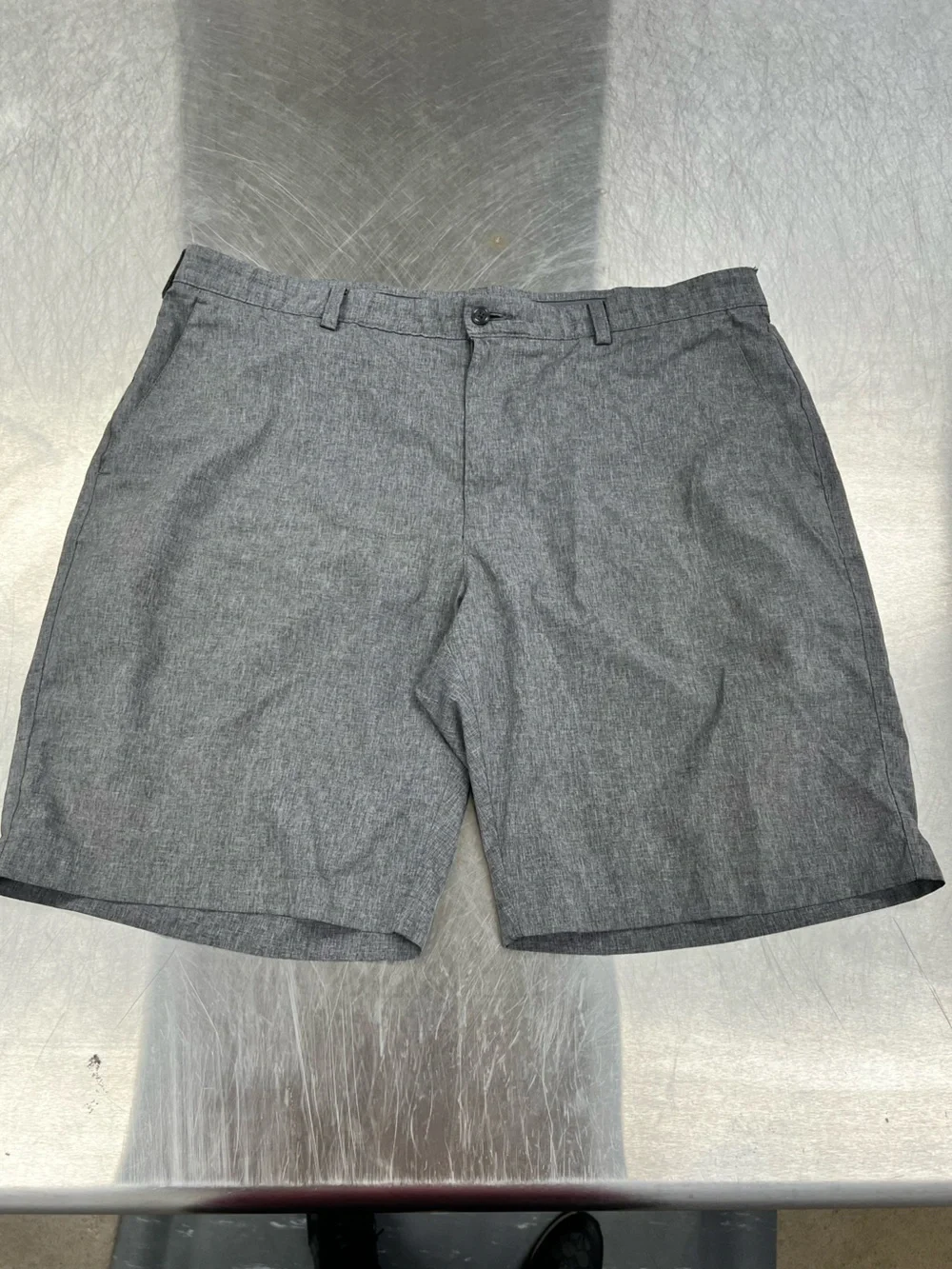 PGA Tour Charcoal Gray Flat Front Men's Shorts 40